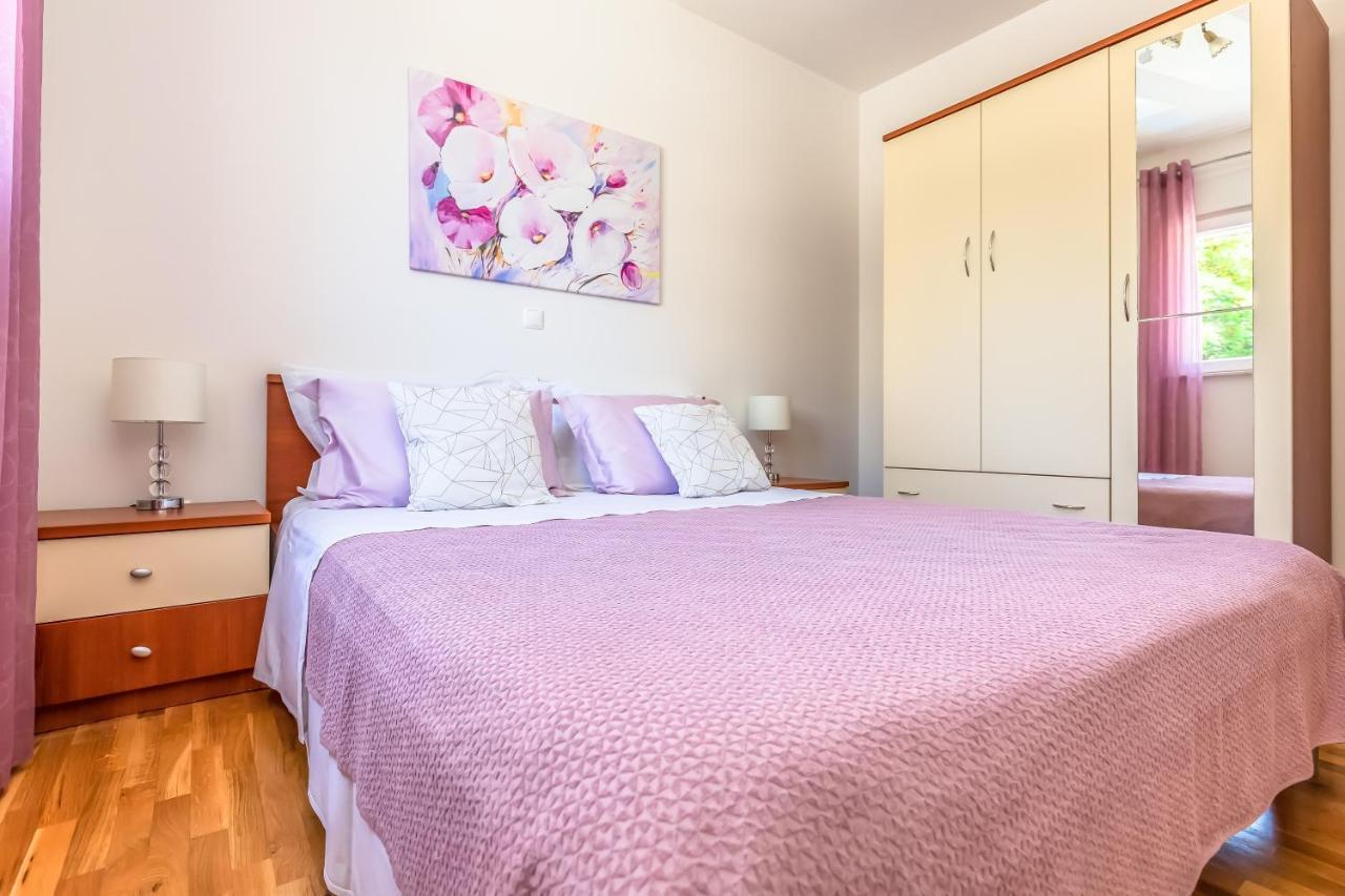 Apartment Indigo