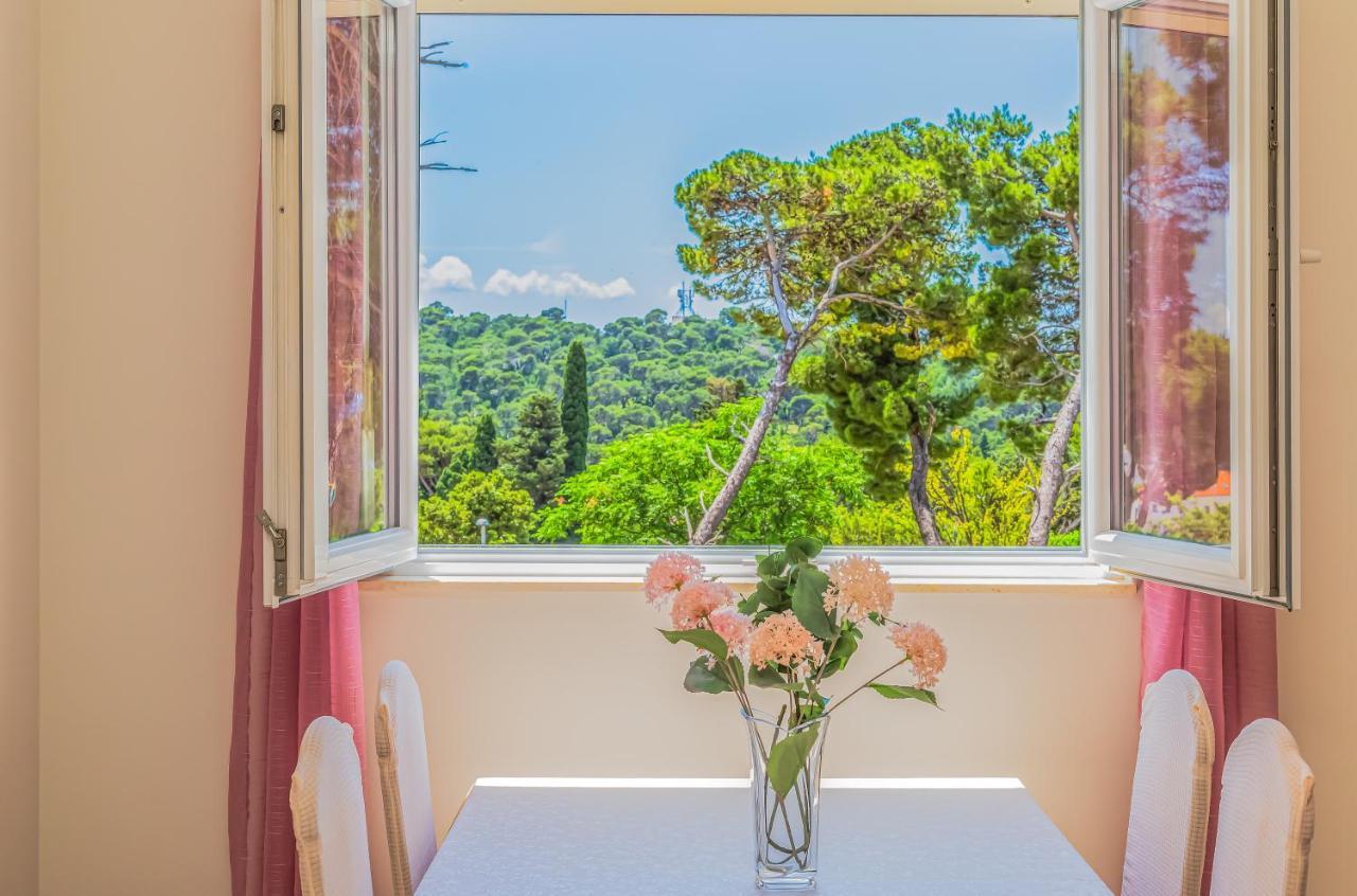 Apartment Indigo Makarska